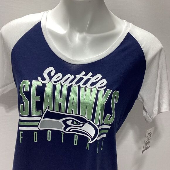 Seattle Seahawks Women's T-Shirt M Majestic Brand Blue and White NWT - Picture 4 of 11